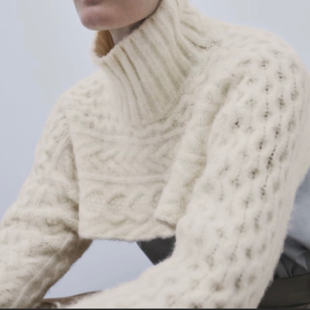 Popular Cable Knit Sleeve Scarf